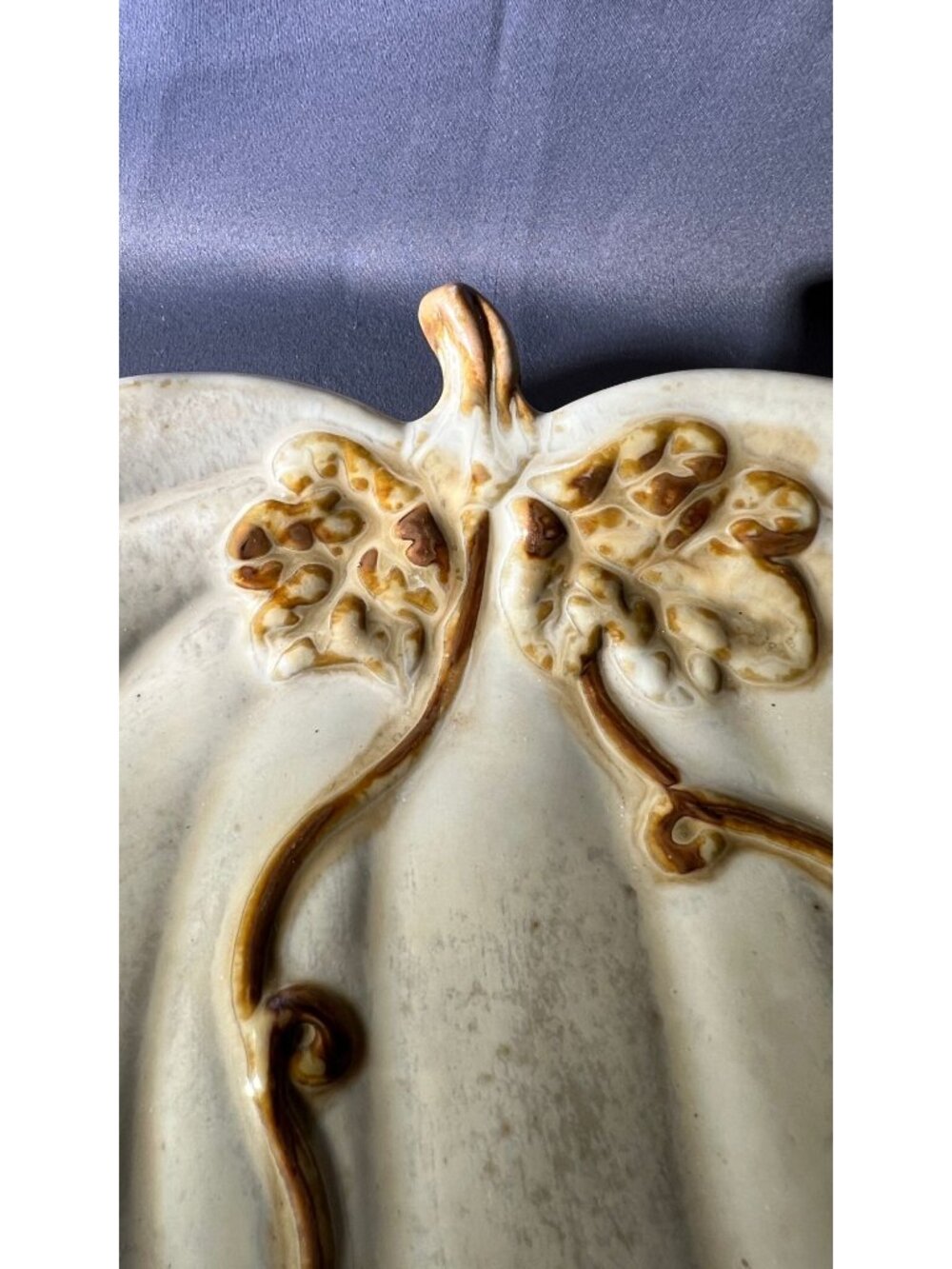 Handcrafted Ceramic Pumpkin Bowl With Leaf Detail - Picture 3 of 3